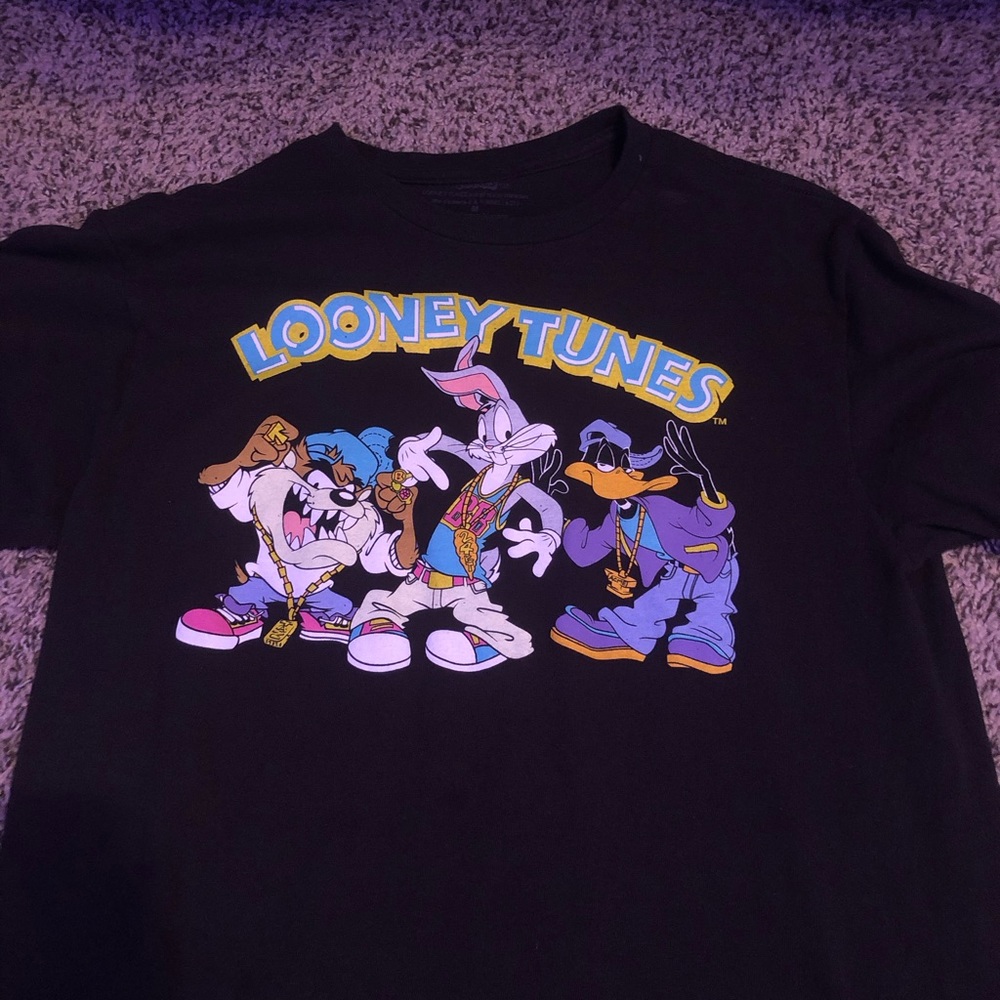 looney tunes graphic tee